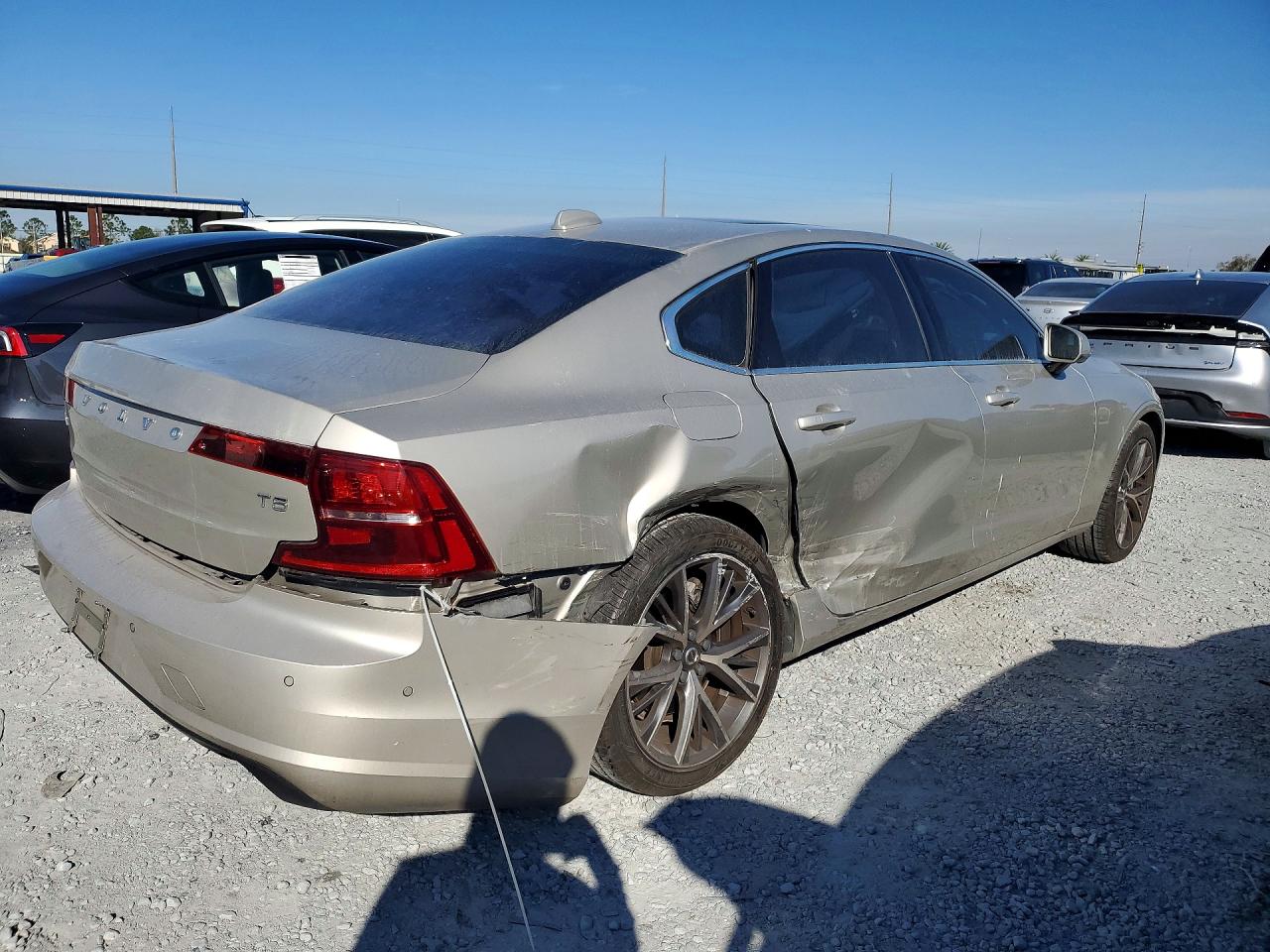 2018 VOLVO S90 T5 MOMENTUM photo 7
