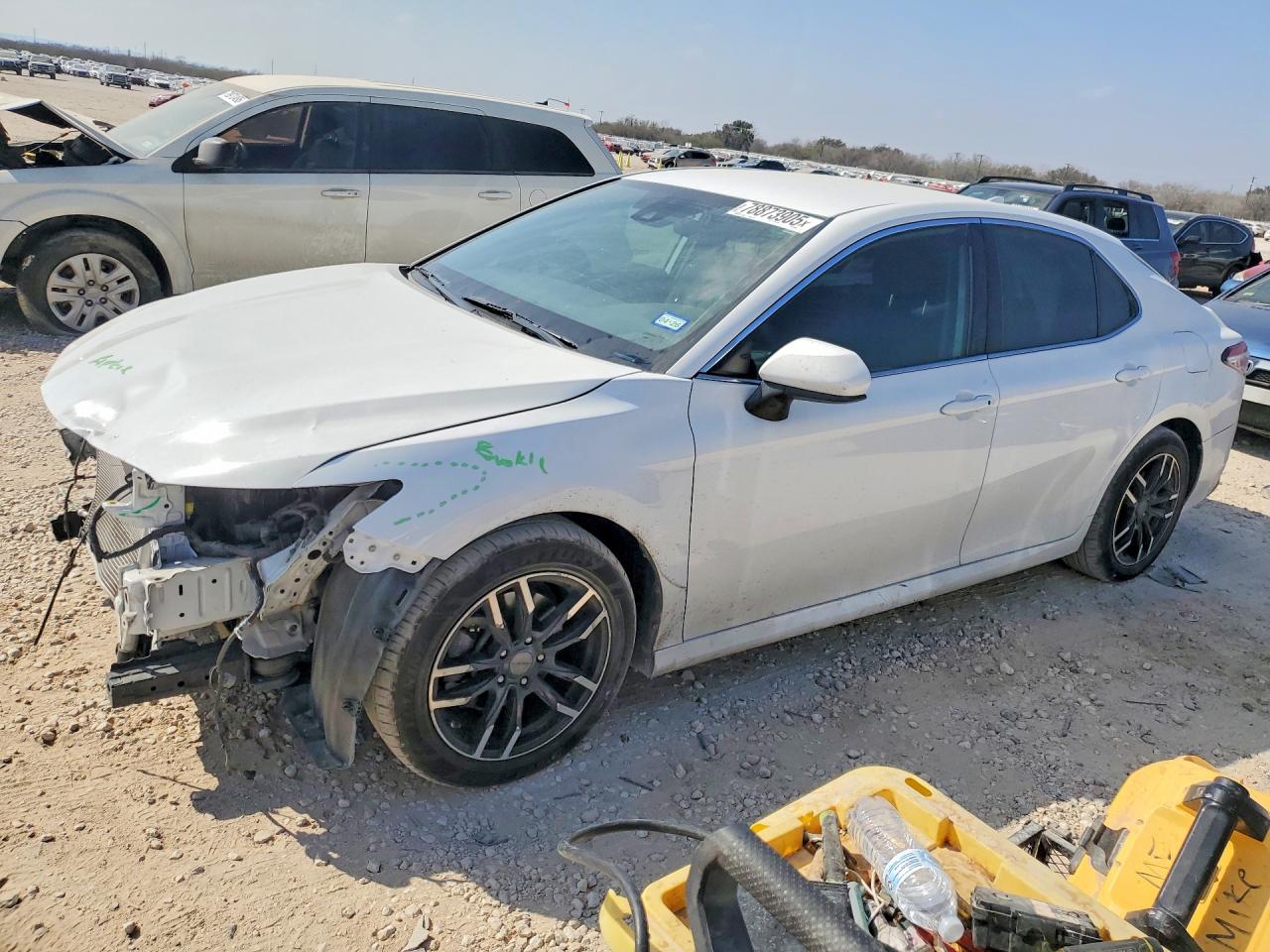 2020 TOYOTA CAMRY