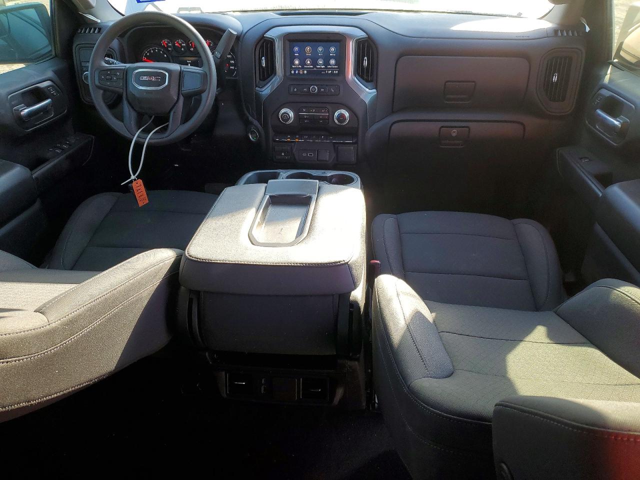 2025 GMC SIERRA C1500 photo 8