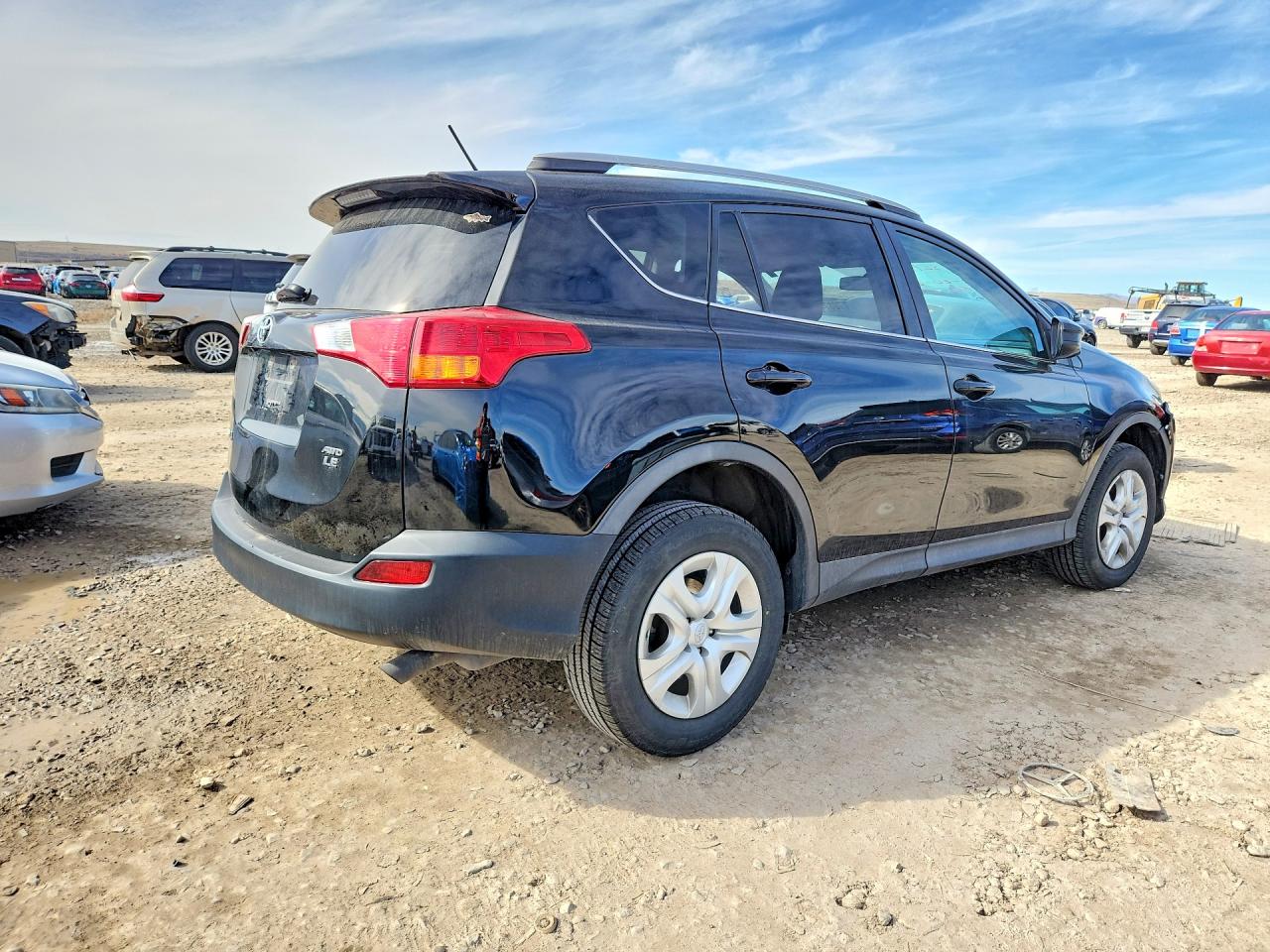 2015 TOYOTA RAV4 LE photo 7