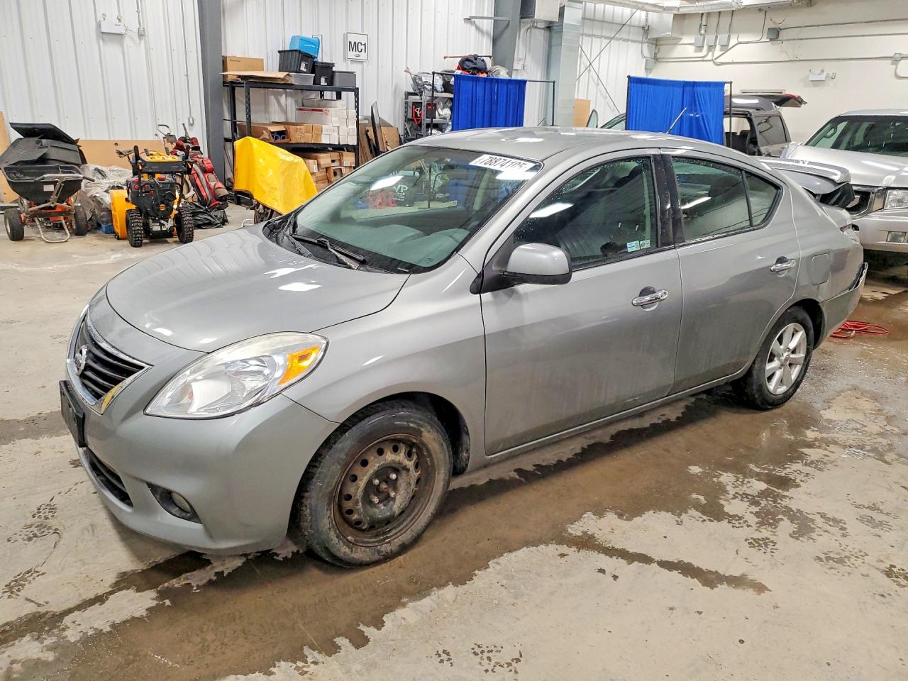 2014 NISSAN VERSA