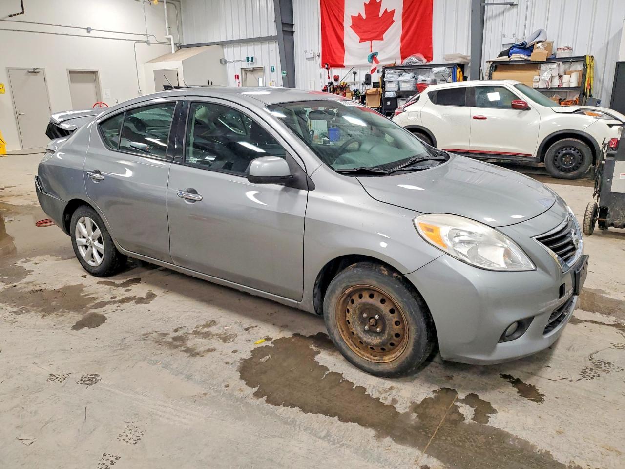 2014 NISSAN VERSA 1.6 S photo 4