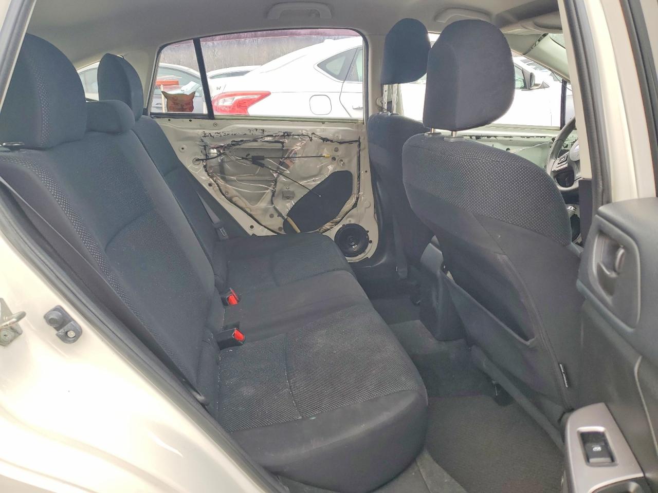 2015 SUBARU IMPREZA photo 10