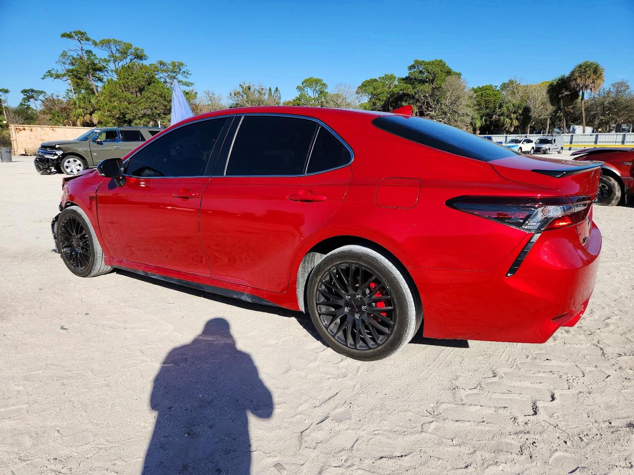 2024 TOYOTA CAMRY SE photo 4