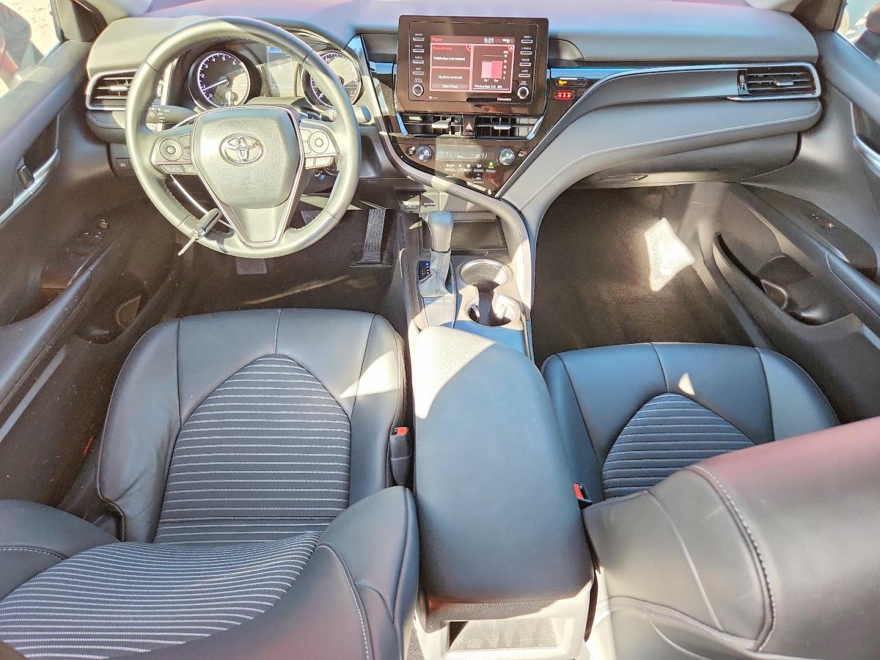 2024 TOYOTA CAMRY SE photo 22