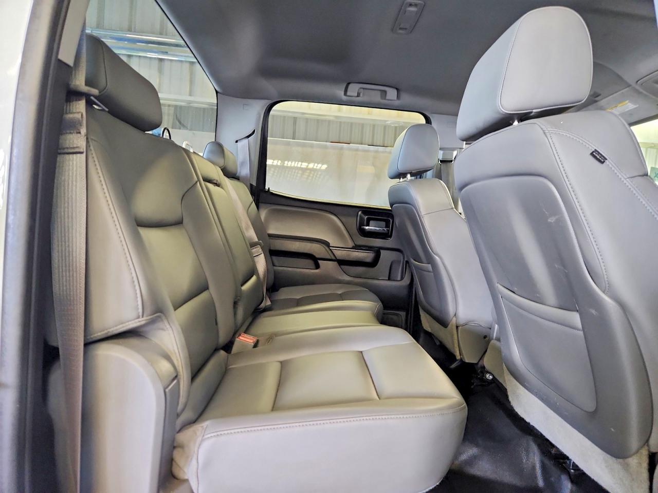 2015 CHEVROLET SILVERADO K2500 HEAVY DUTY photo 10