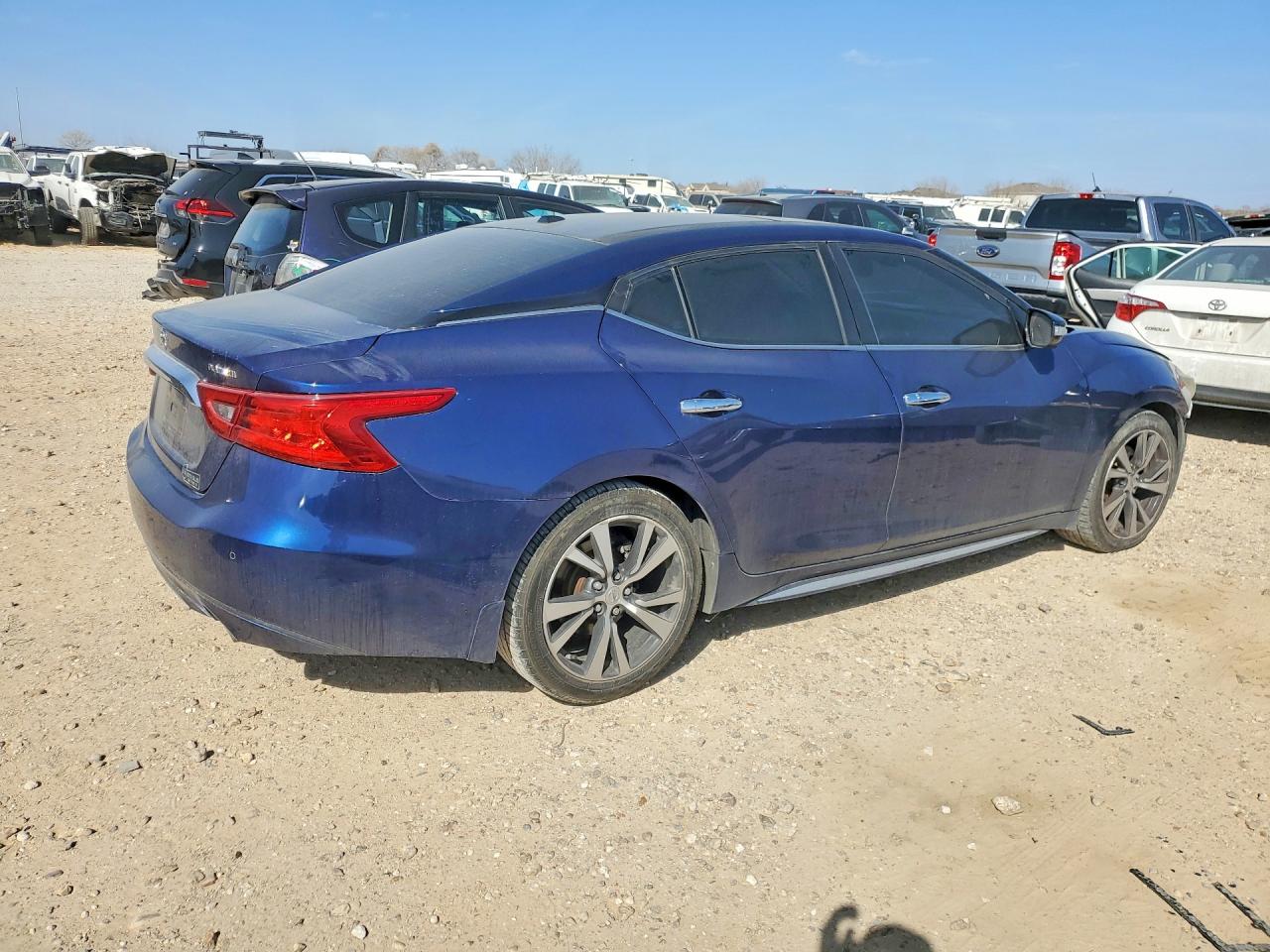 2017 NISSAN MAXIMA PLATINUM photo 5