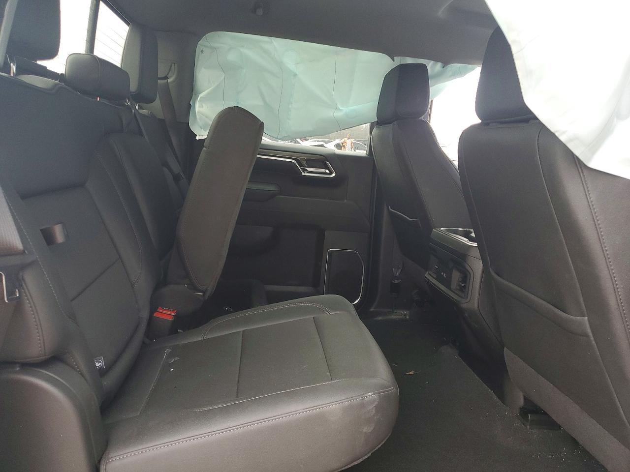 2025 CHEVROLET SILVERADO K1500 RST photo 19