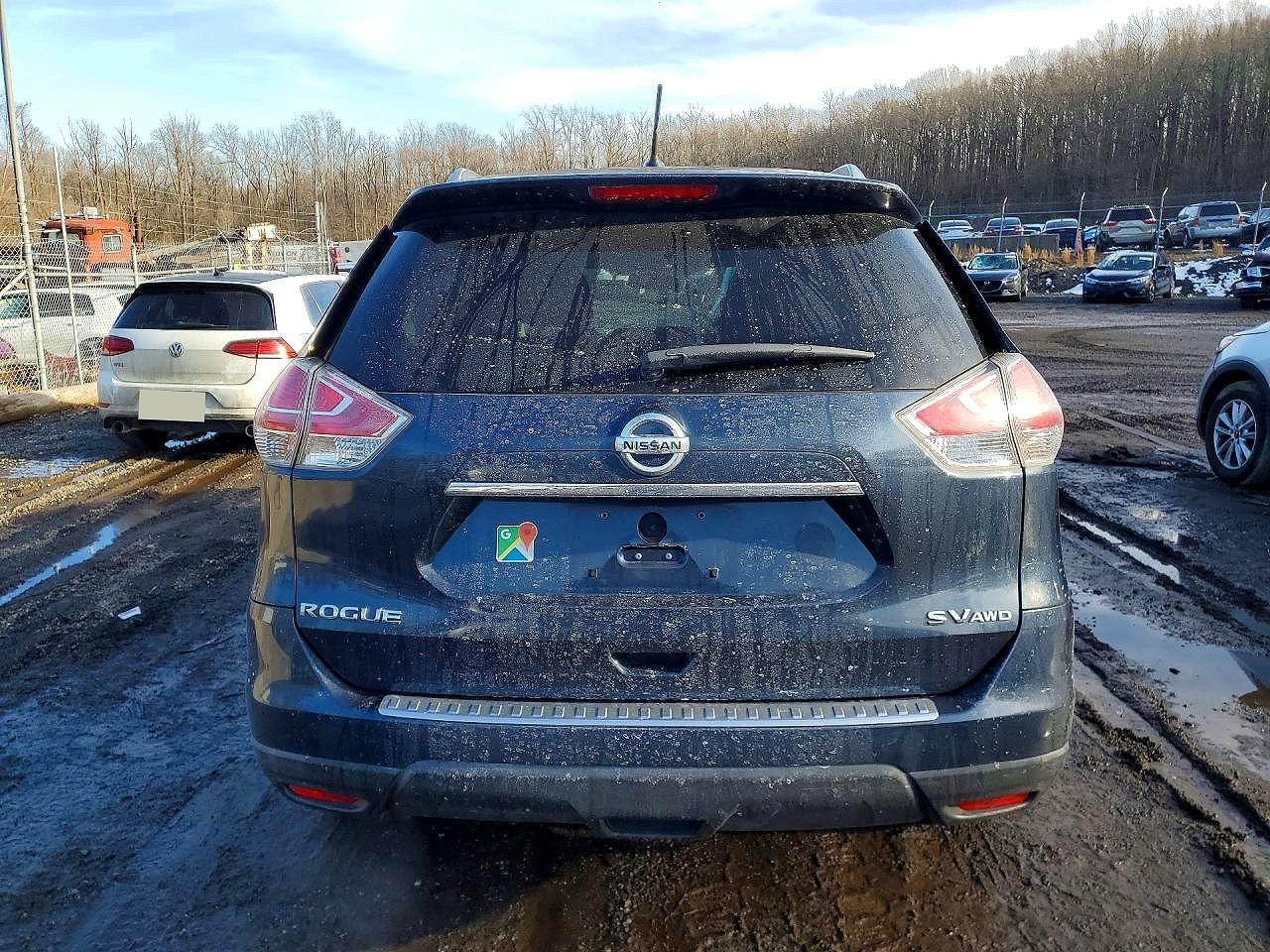 2016 NISSAN ROGUE SV photo 11