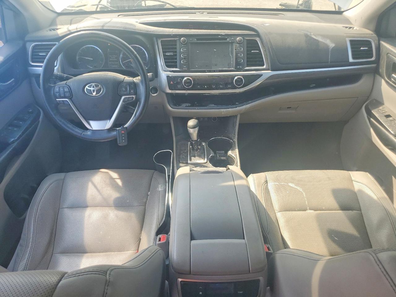 2018 TOYOTA HIGHLANDER LIMITED photo 8