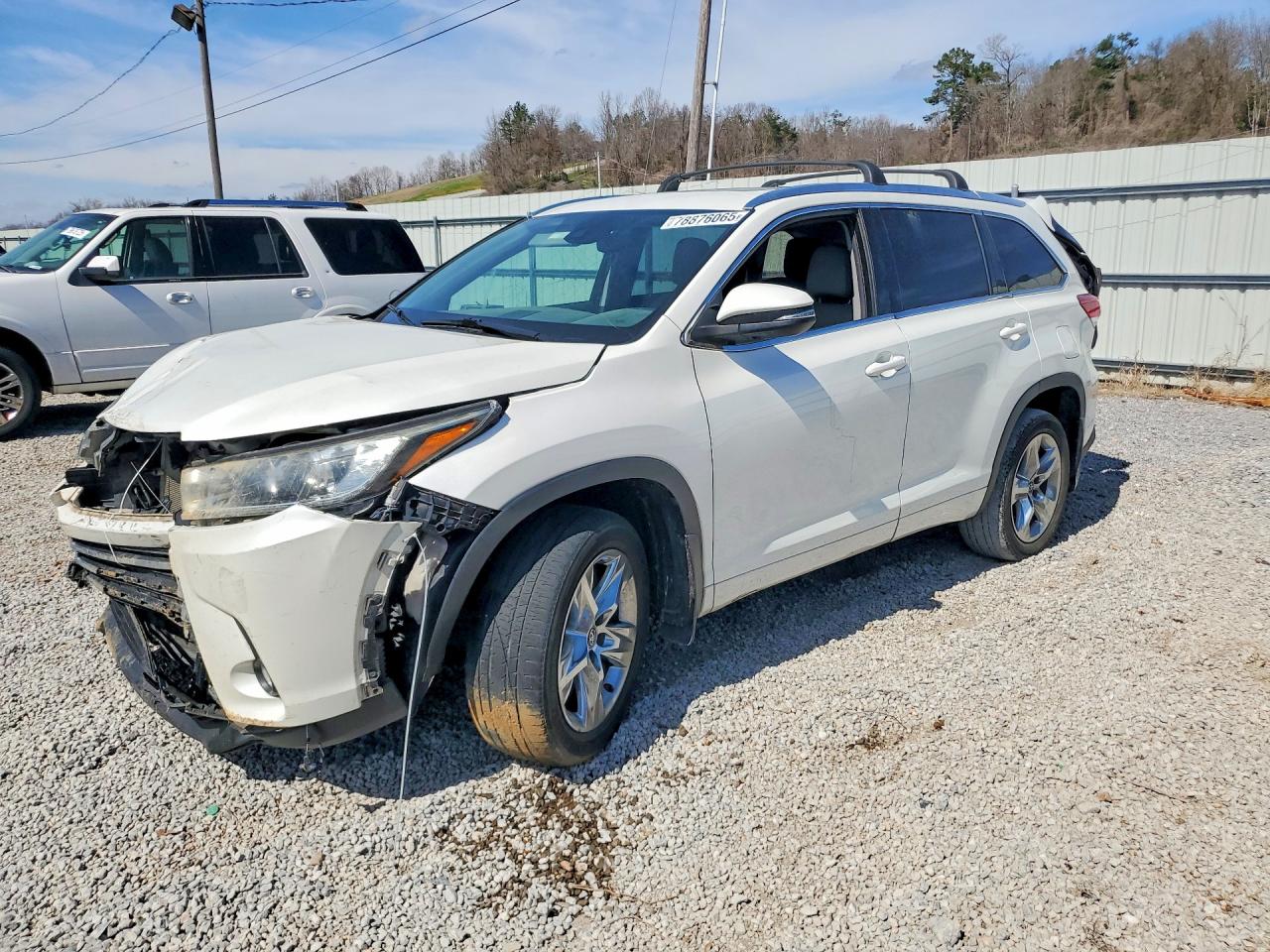 2018 TOYOTA HIGHLANDER