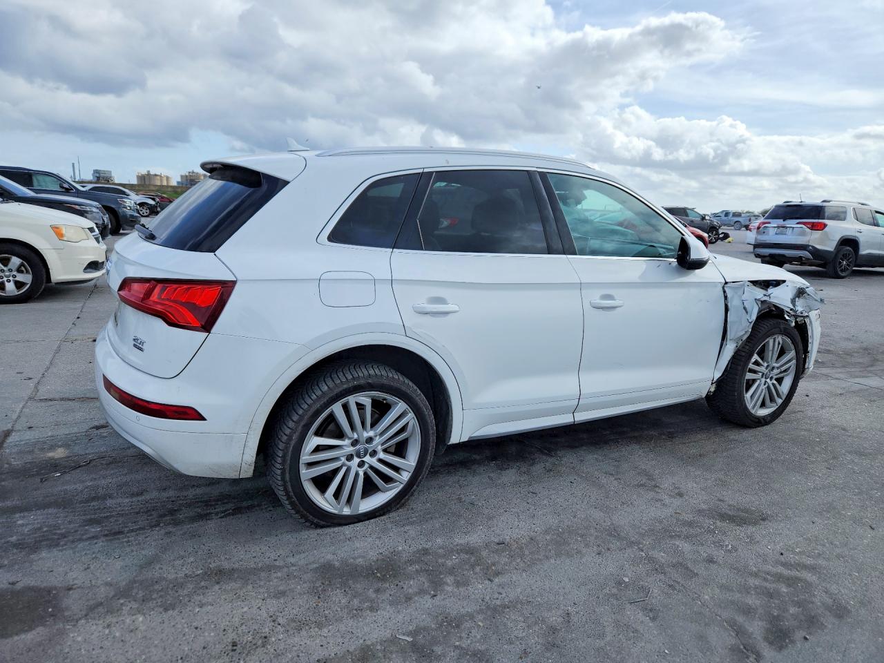 2018 AUDI Q5 PREMIUM PLUS photo 5