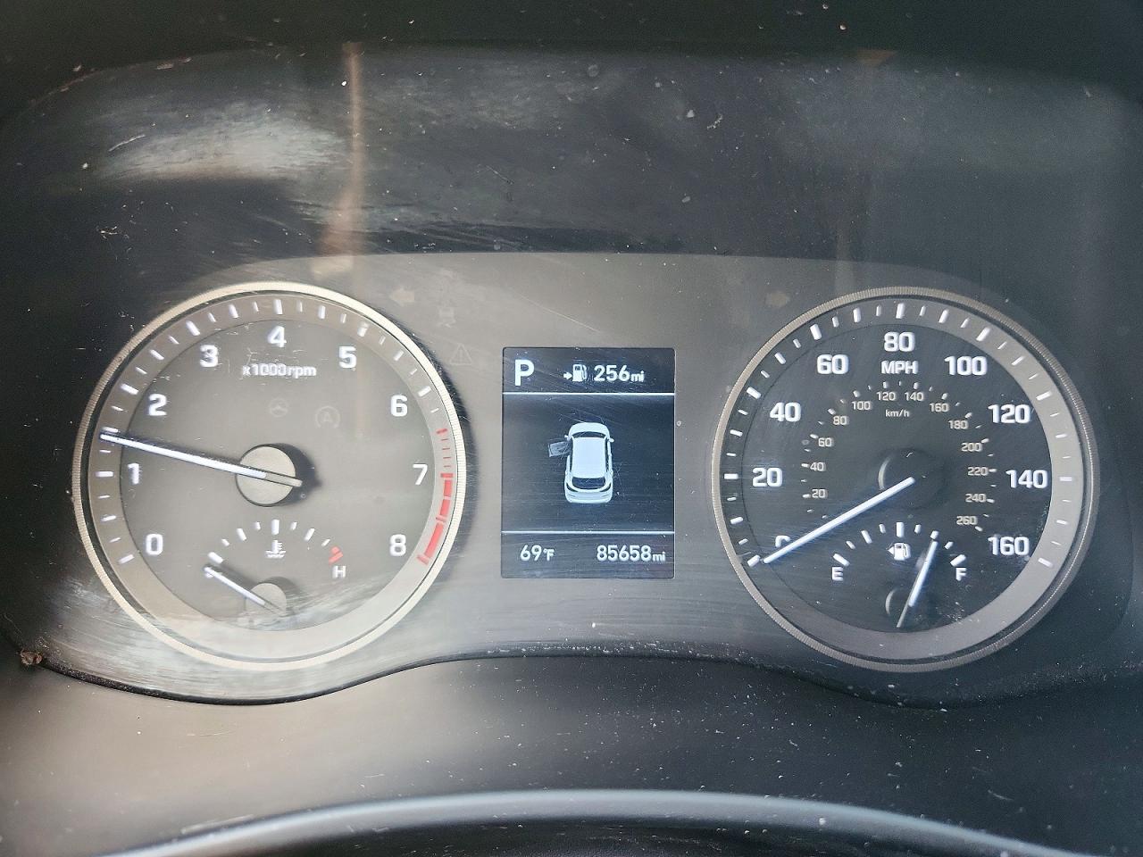2021 HYUNDAI TUCSON SE photo 25