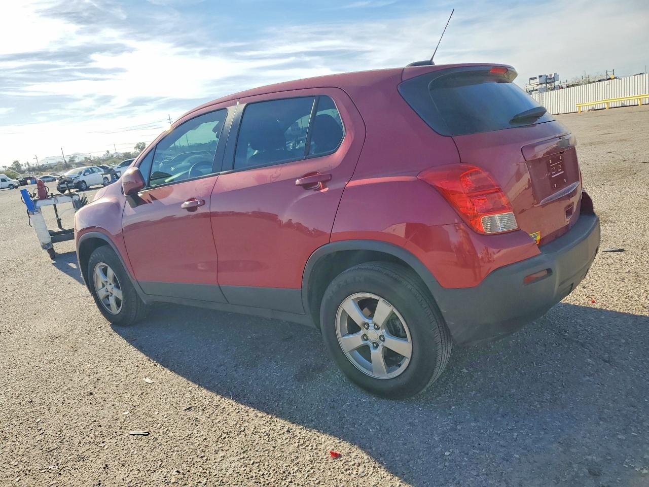 2015 CHEVROLET TRAX 1LS photo 4