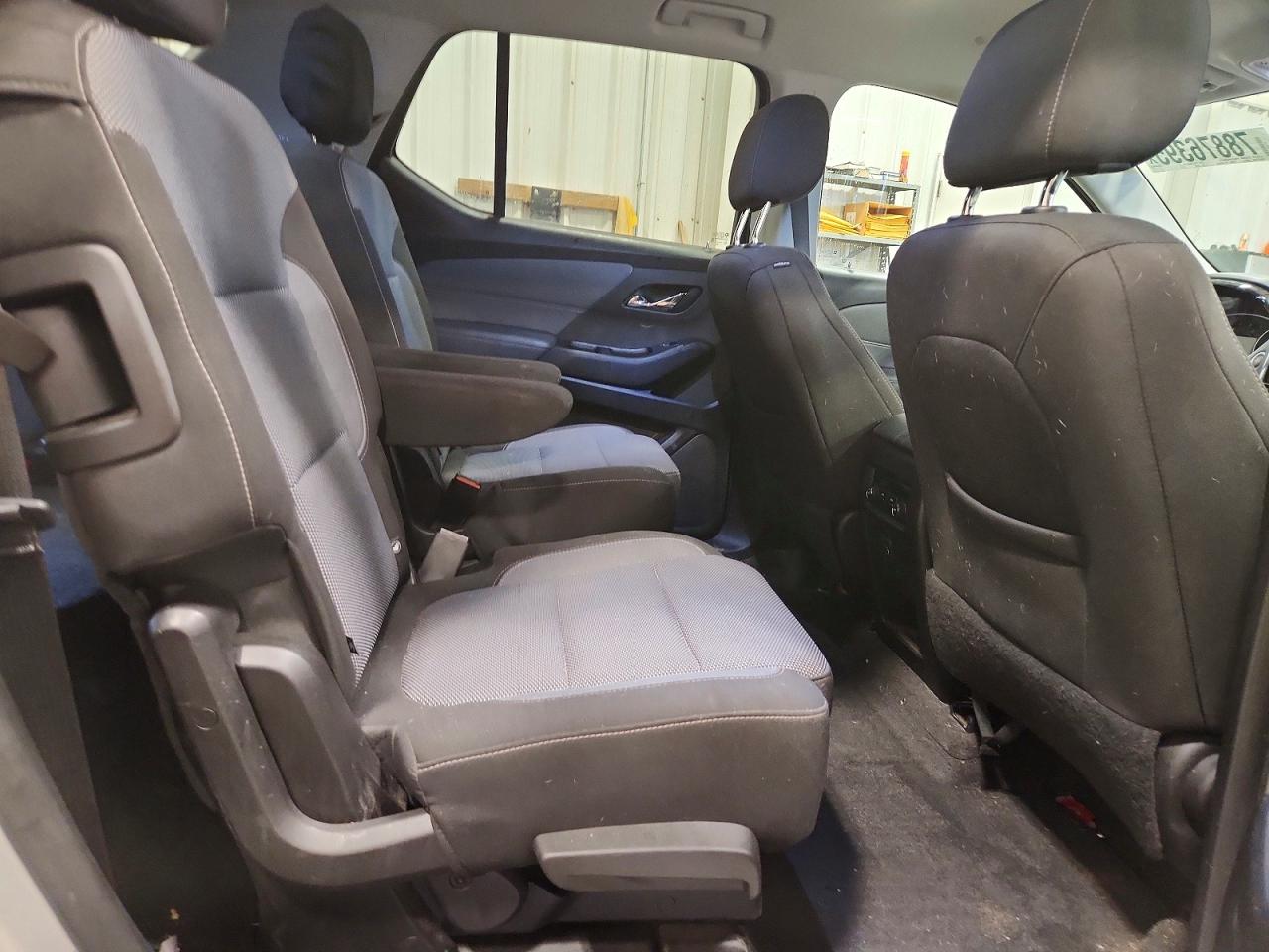2020 CHEVROLET TRAVERSE LT photo 41