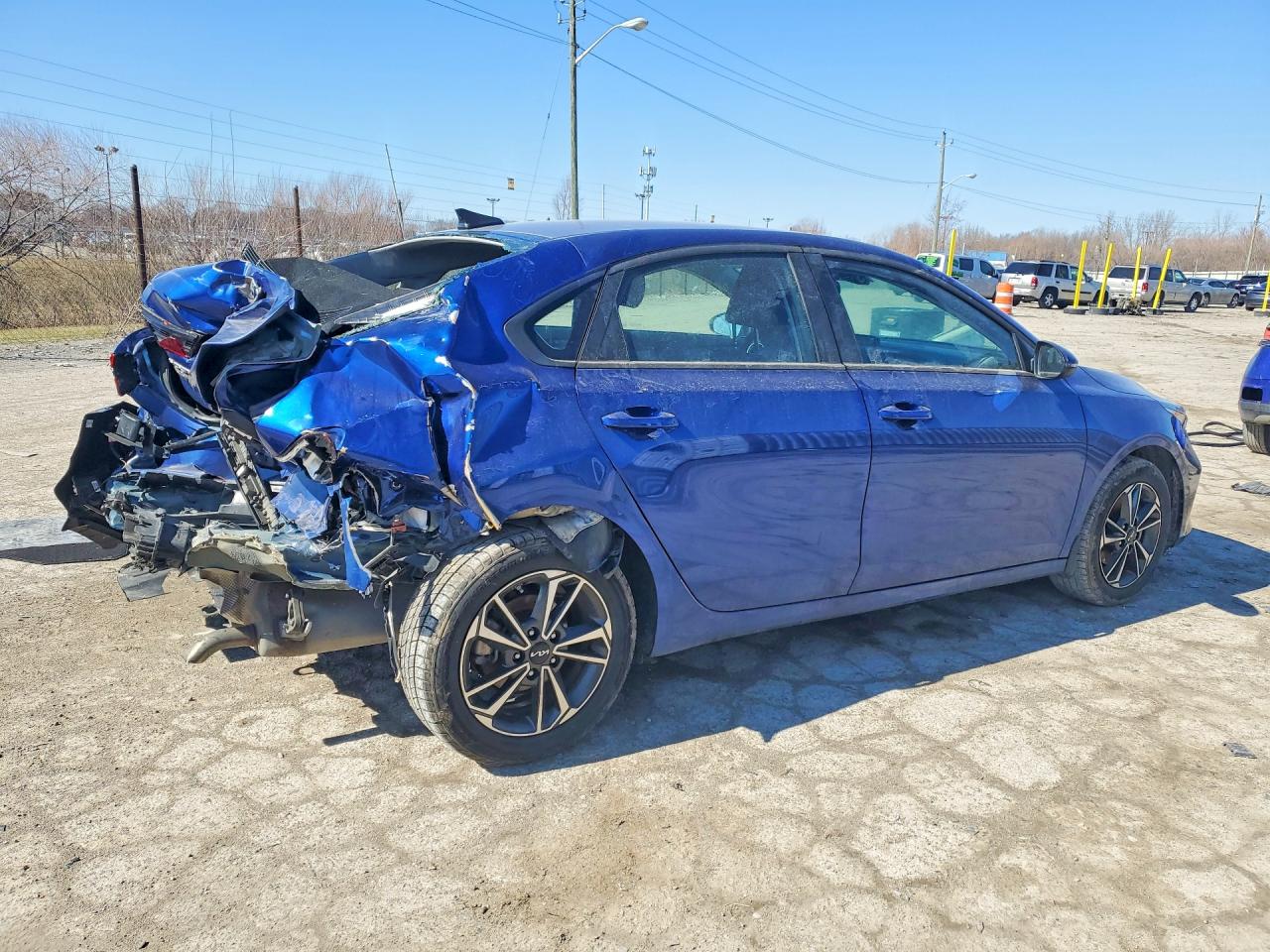 2024 KIA FORTE LXS photo 3
