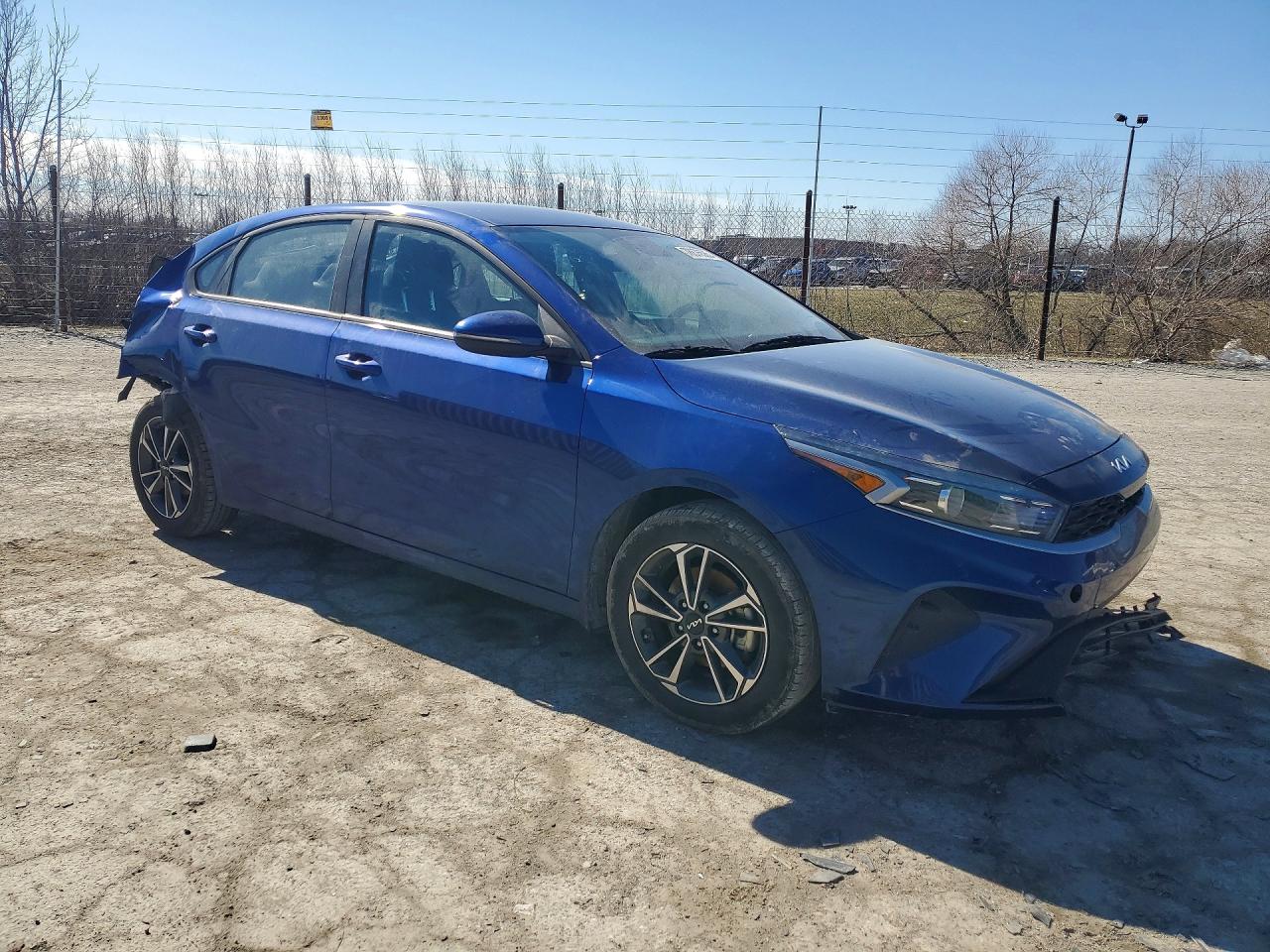 2024 KIA FORTE LXS photo 4