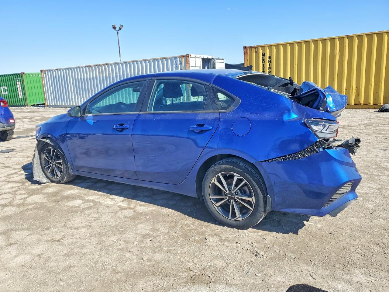 2024 KIA FORTE LXS photo 2