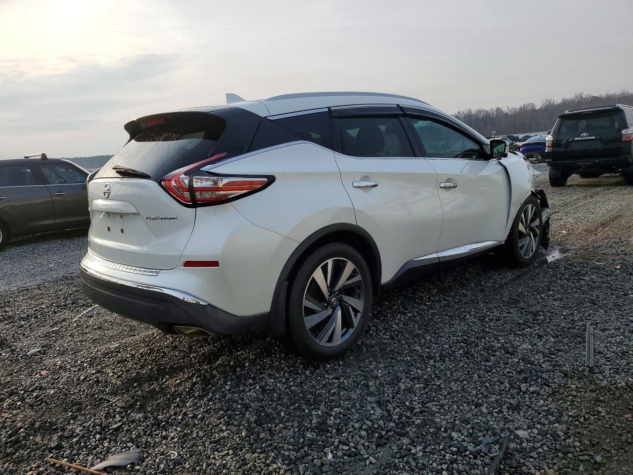 2018 NISSAN MURANO PLATINUM photo 5