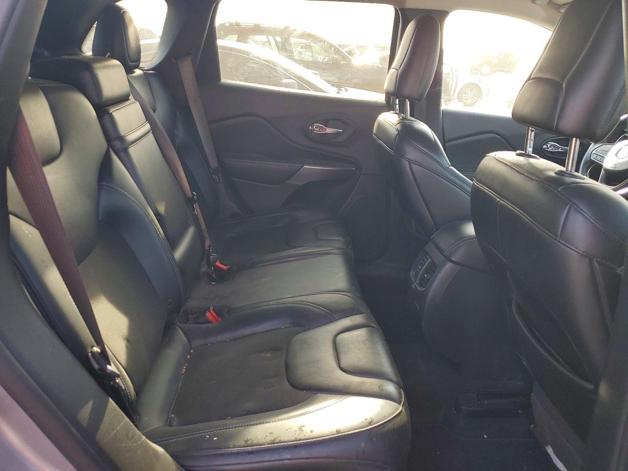 2019 JEEP CHEROKEE LATITUDE PLUS photo 21