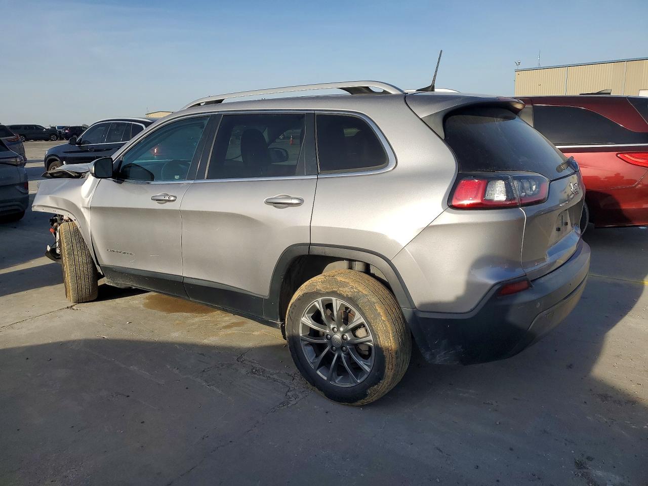 2019 JEEP CHEROKEE LATITUDE PLUS photo 3