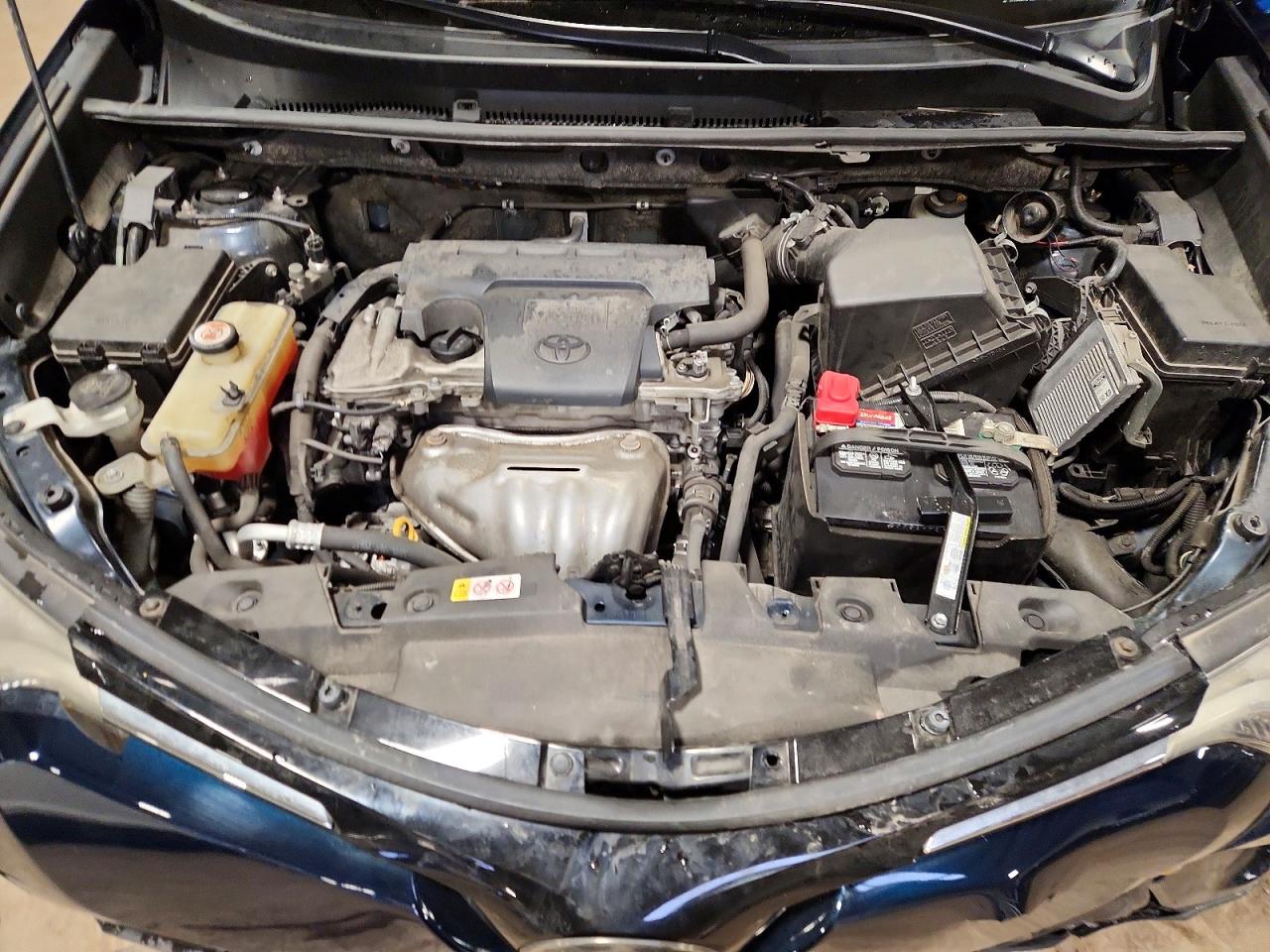 2018 TOYOTA RAV4 LE photo 23