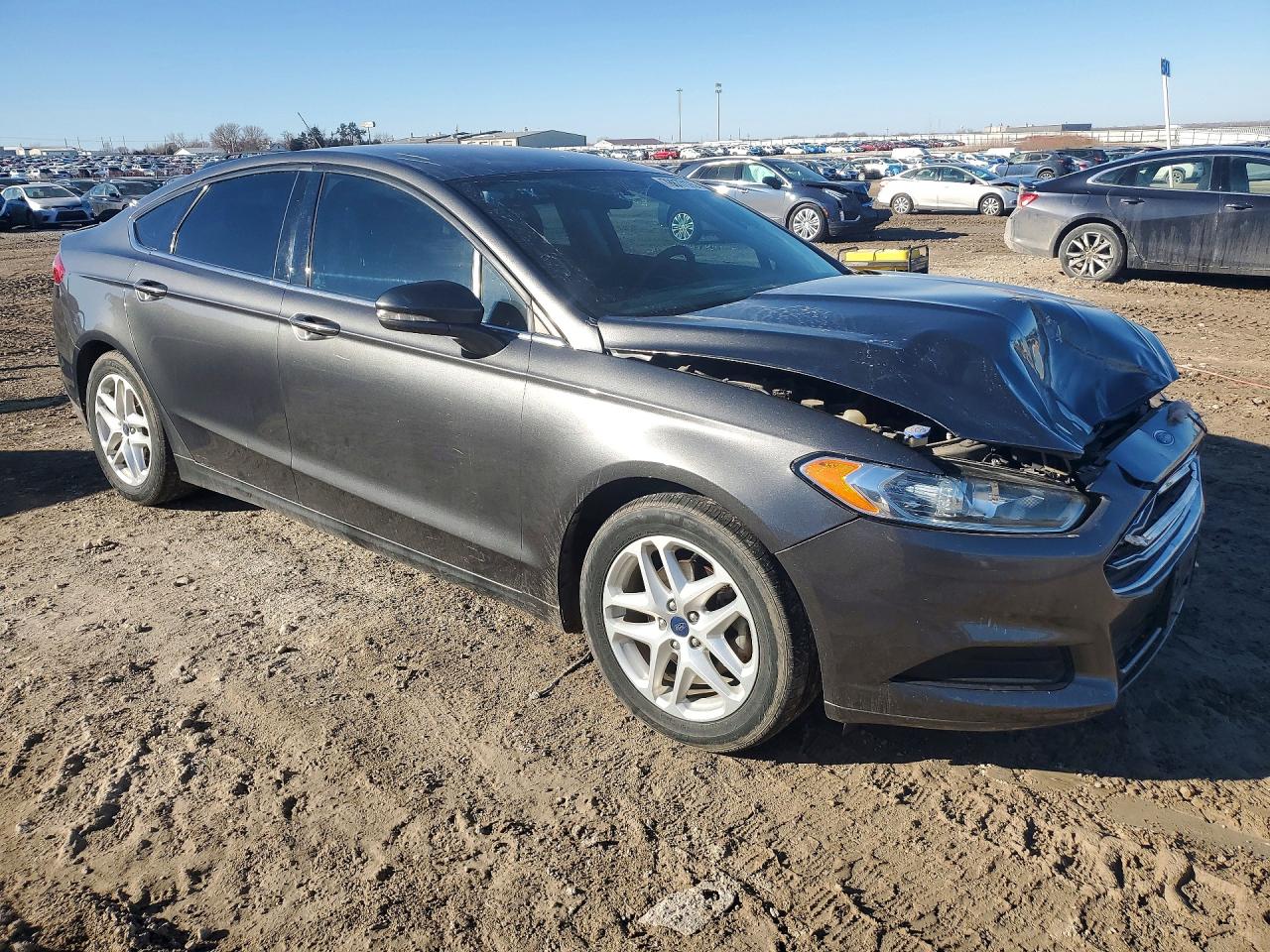 2016 FORD FUSION SE photo 4