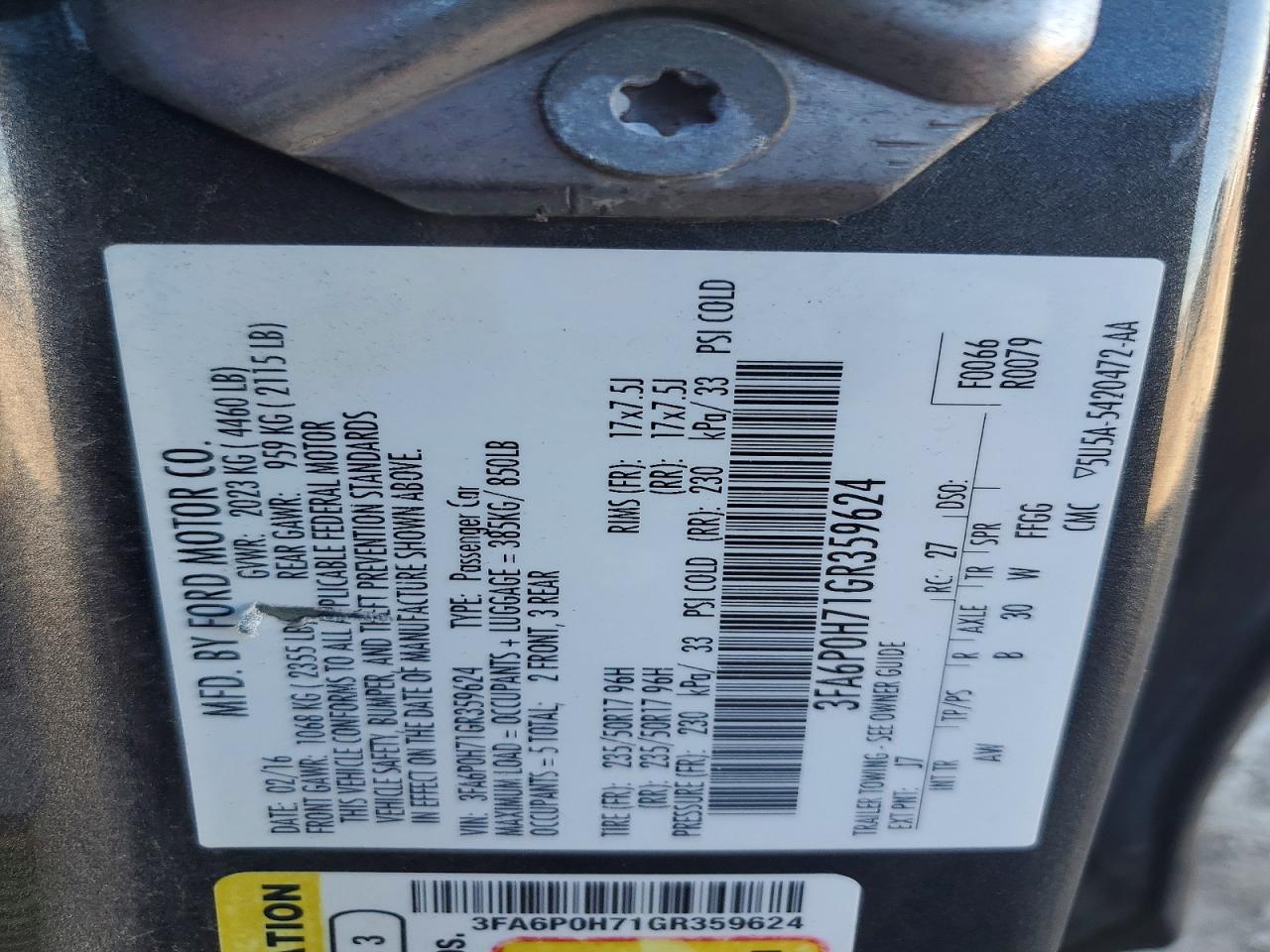 2016 FORD FUSION SE photo 12