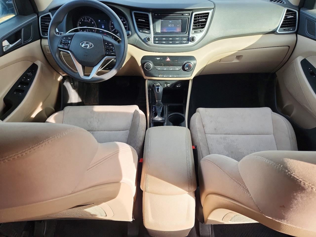 2018 HYUNDAI TUCSON SE photo 22