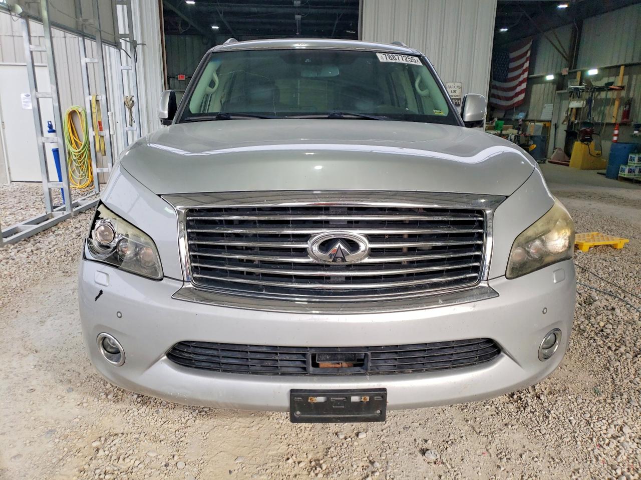 2012 INFINITI QX56 BASE photo 5