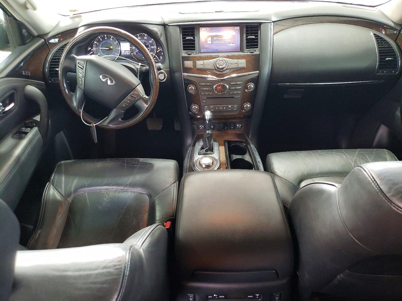 2012 INFINITI QX56 BASE photo 8