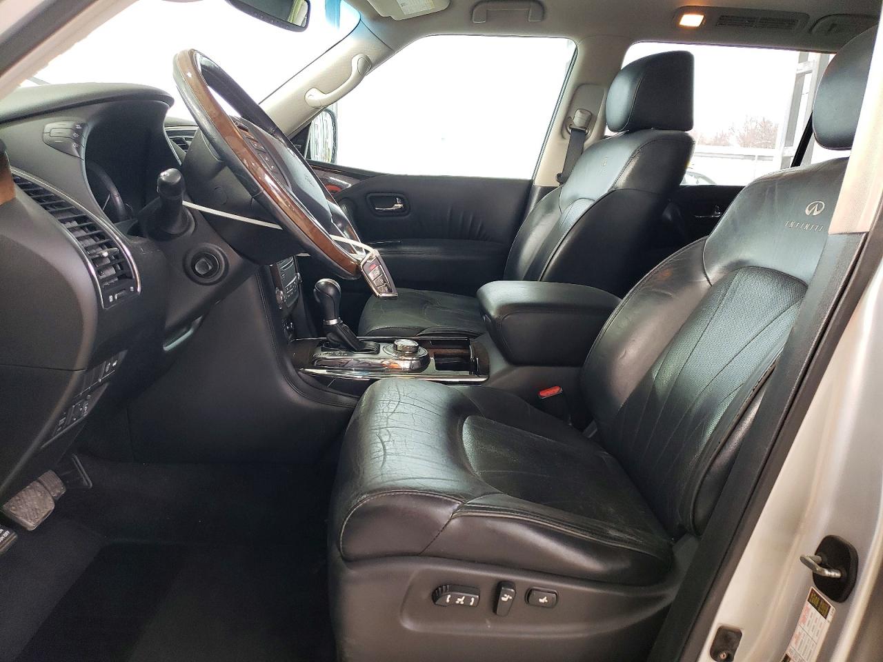 2012 INFINITI QX56 BASE photo 7