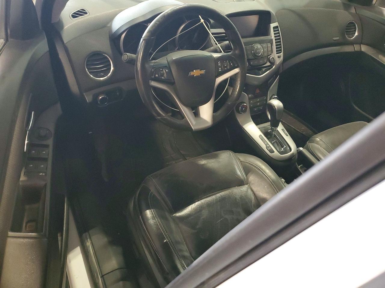 2013 CHEVROLET CRUZE LT photo 8