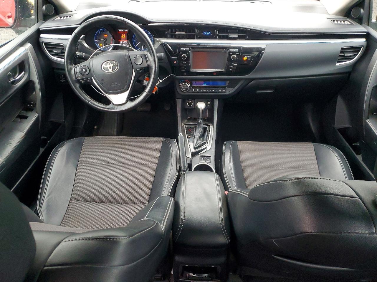 2014 TOYOTA COROLLA S PLUS photo 15