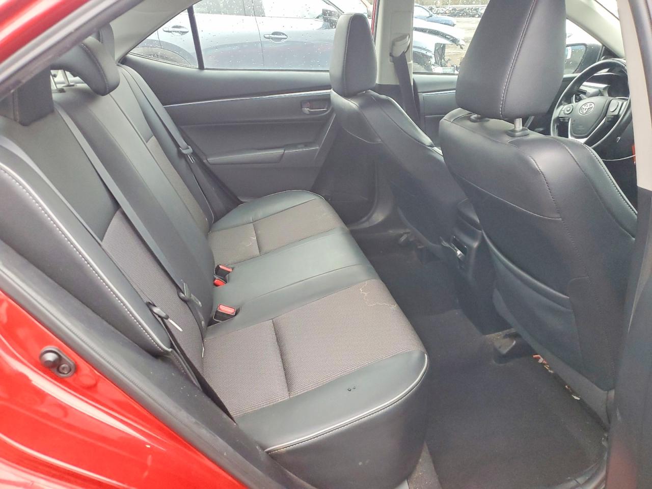 2014 TOYOTA COROLLA S PLUS photo 19