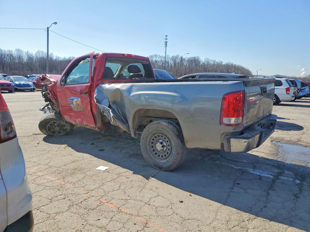 2010 GMC SIERRA K1500 photo 2