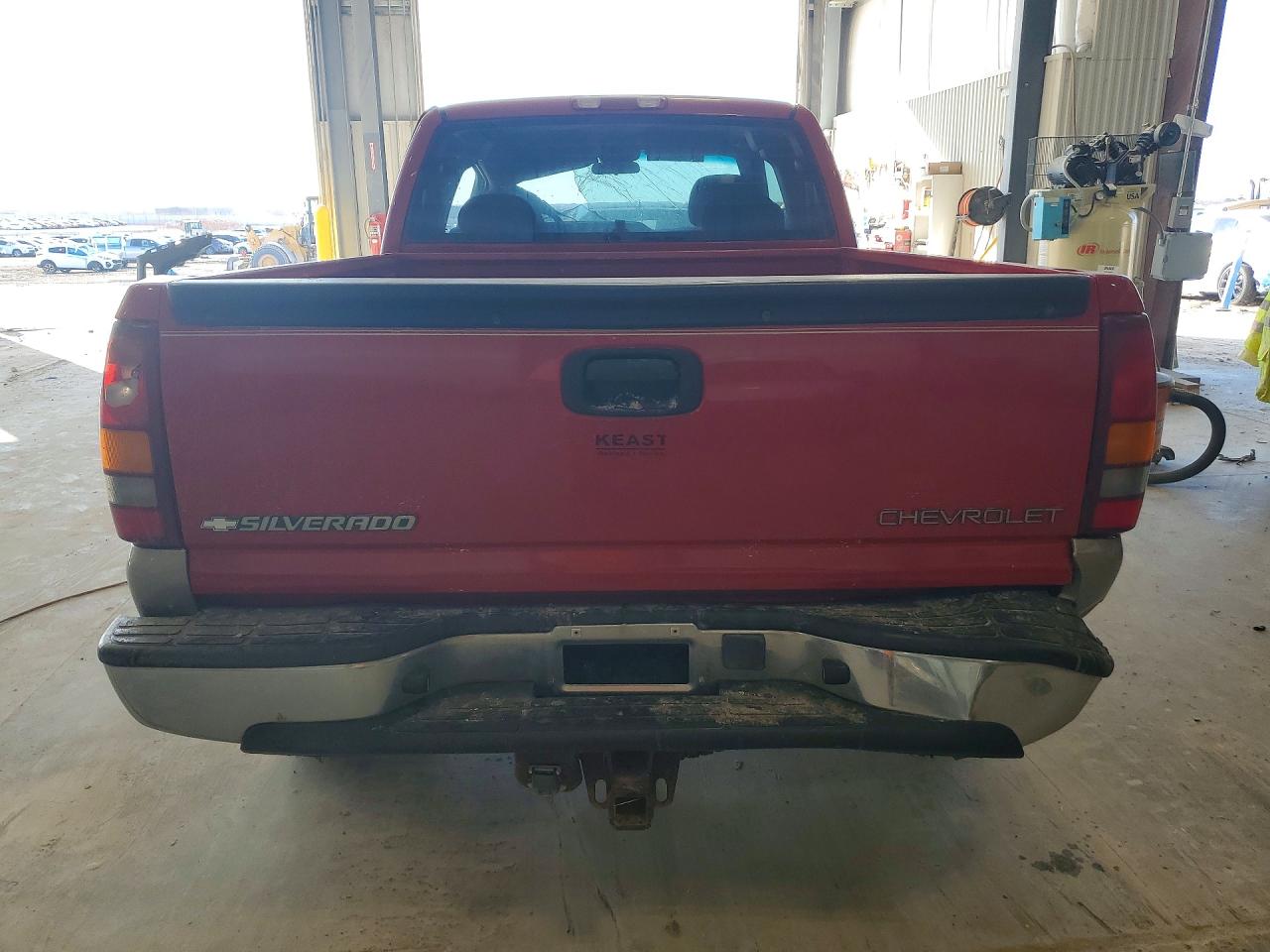 2002 CHEVROLET SILVERADO K1500 photo 6