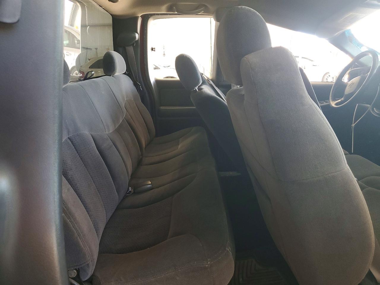 2002 CHEVROLET SILVERADO K1500 photo 10