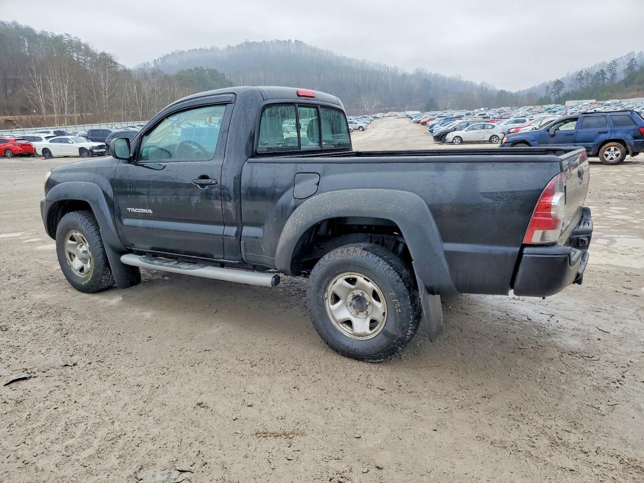 2009 TOYOTA TACOMA photo 3