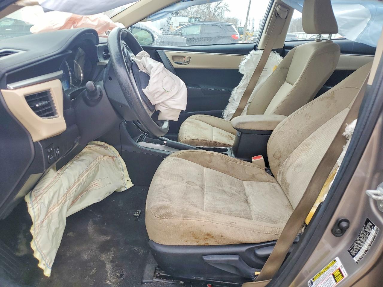 2016 TOYOTA COROLLA LE photo 7