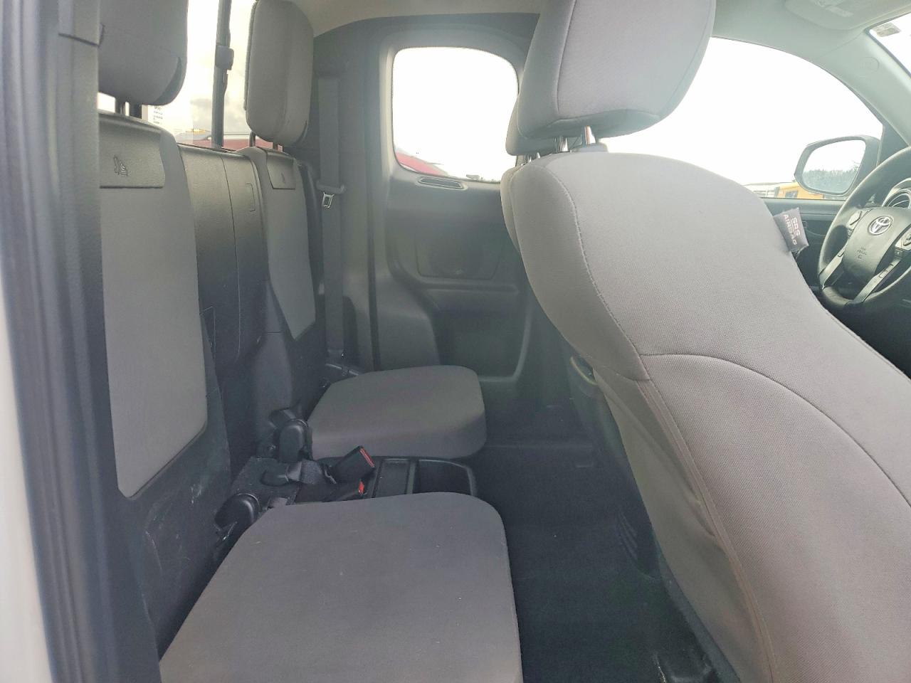2021 TOYOTA TACOMA SR photo 10