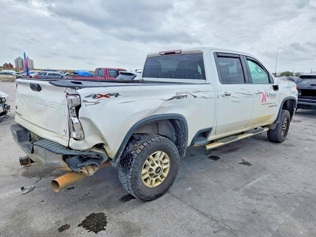 2021 CHEVROLET SILVERADO K2500 HEAVY DUTY LT photo 3