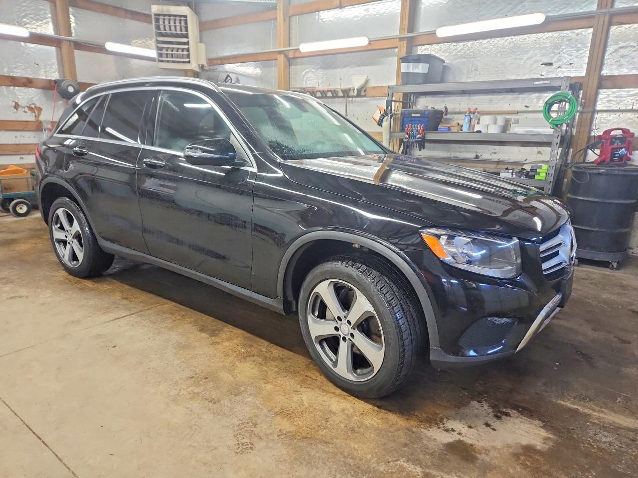 2017 MERCEDES-BENZ GLC 300 4MATIC photo 7