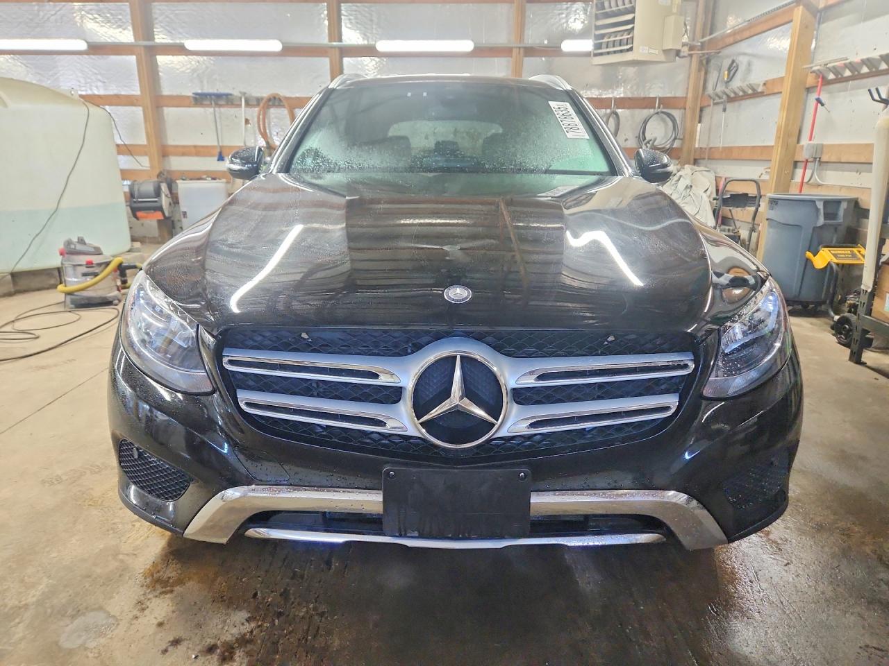 2017 MERCEDES-BENZ GLC 300 4MATIC photo 9