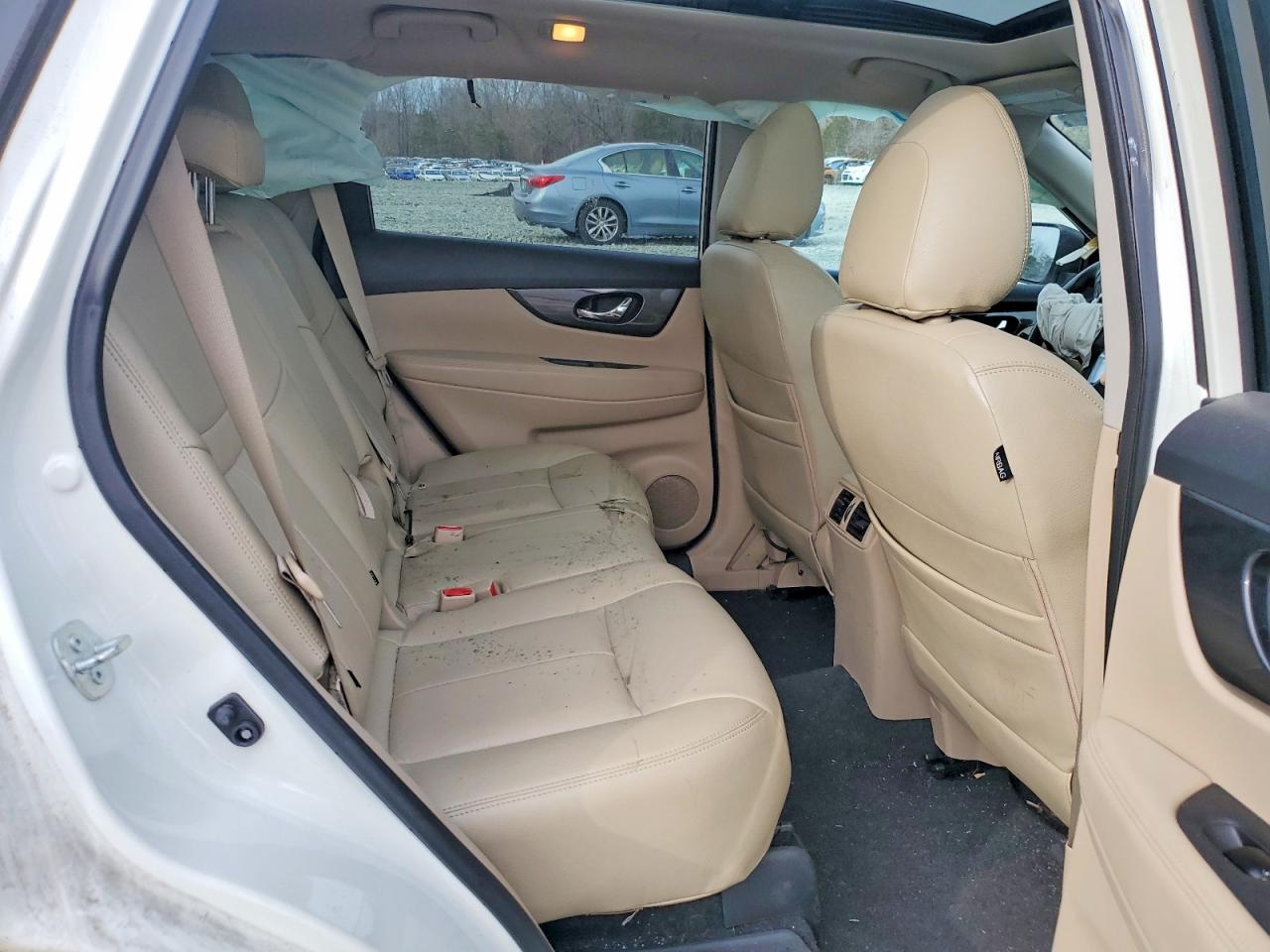 2017 NISSAN ROGUE SV photo 11