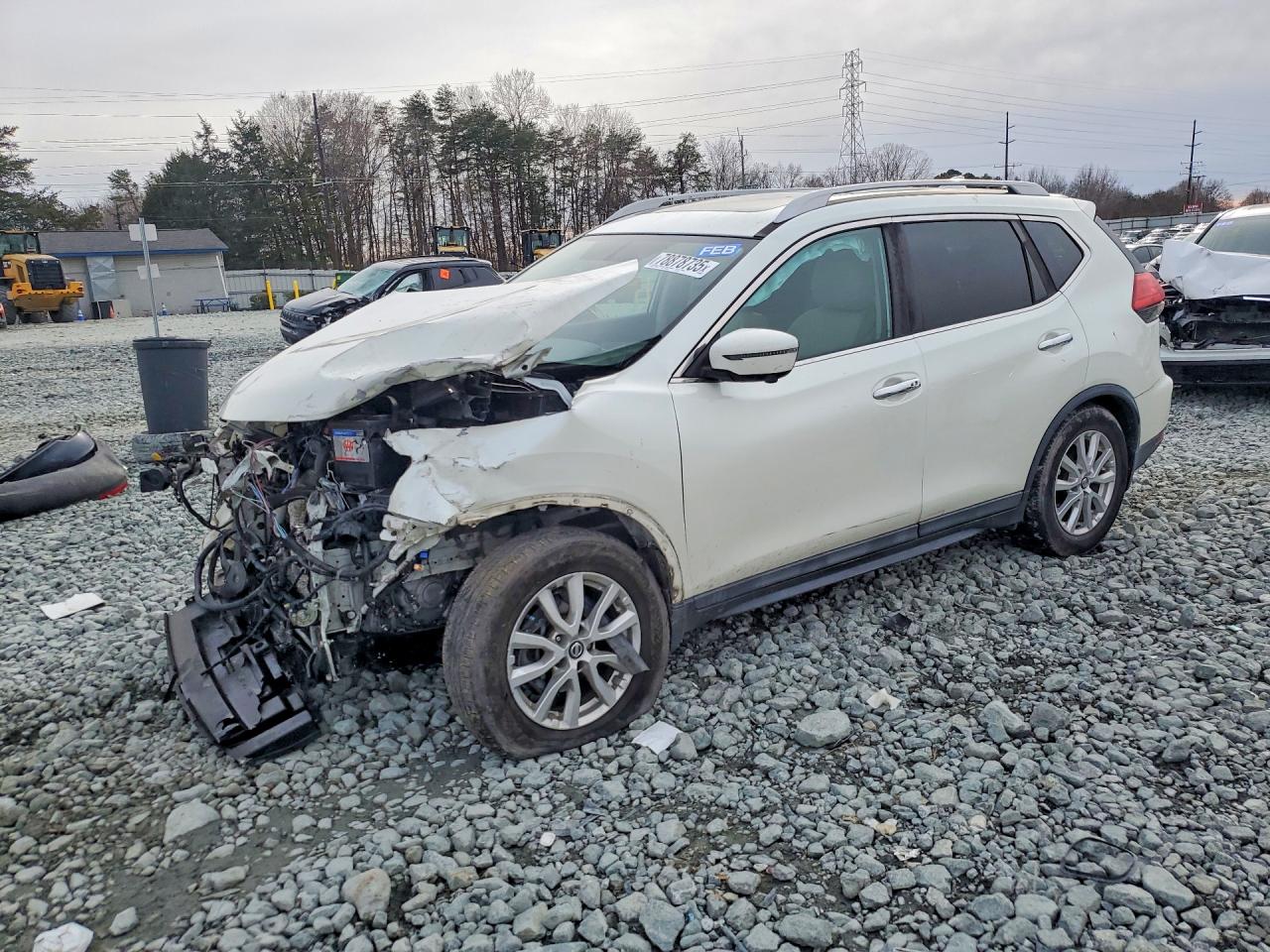 2017 NISSAN ROGUE