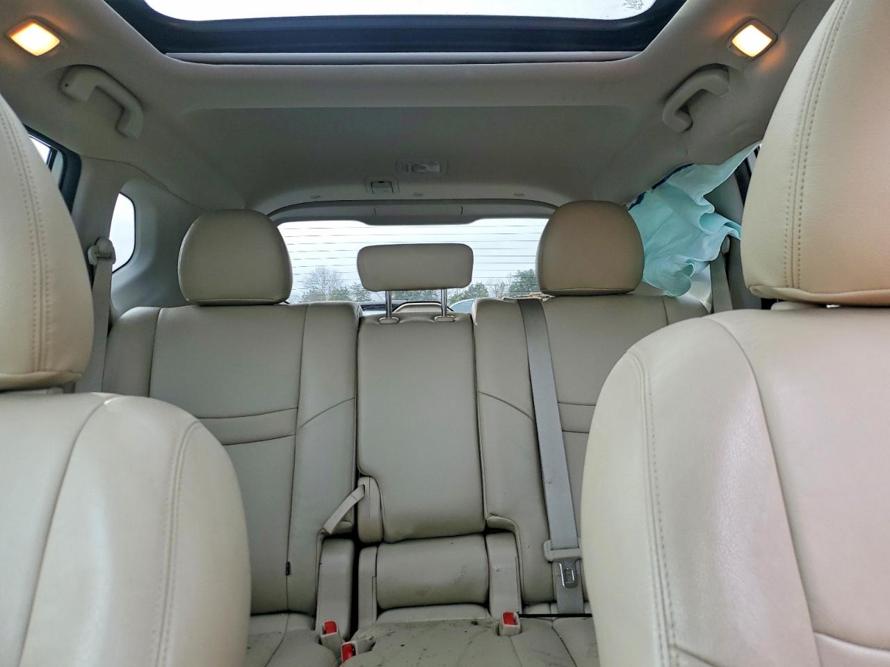 2017 NISSAN ROGUE SV photo 10