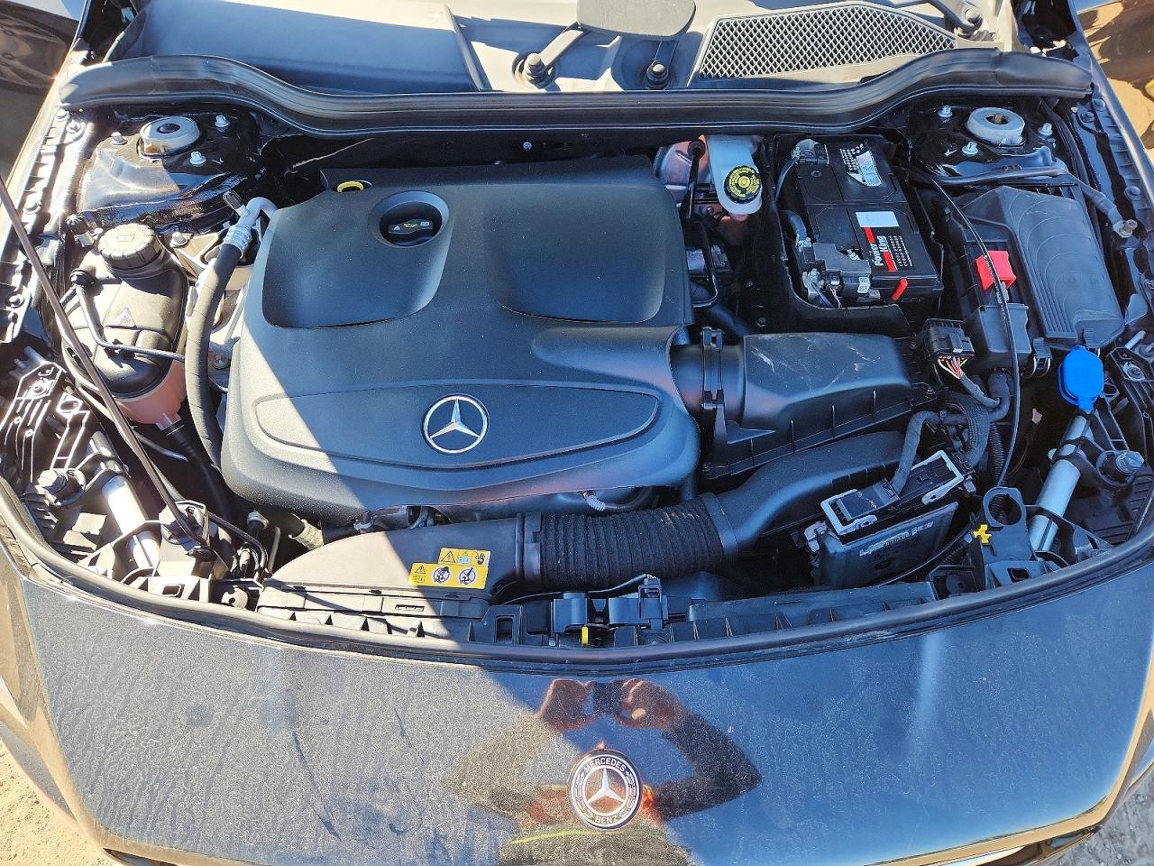2018 MERCEDES-BENZ CLA 250 photo 11
