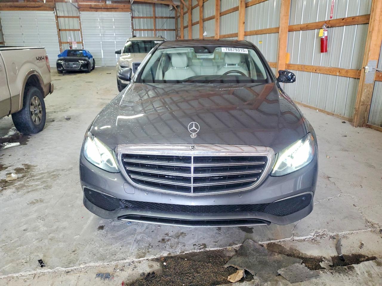 2018 MERCEDES-BENZ E 300 4MATIC photo 5