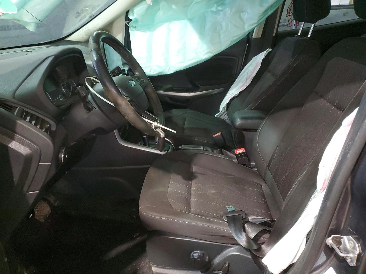 2020 FORD ECOSPORT SE photo 13
